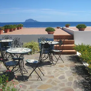 Punta Barone Santa Marina Salina
